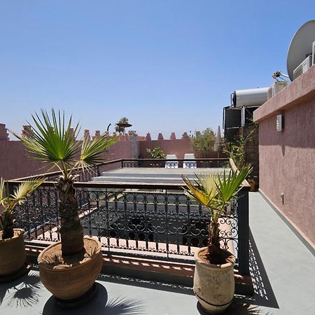 Riad Melilo Avec Piscine Chauffee Marrakesh Extérieur photo