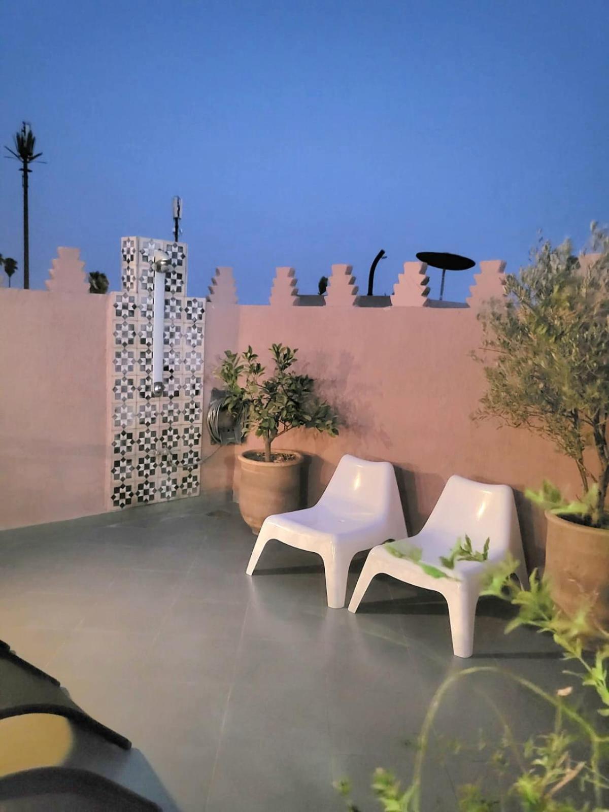 Riad Melilo Avec Piscine Chauffee Marrakesh Extérieur photo