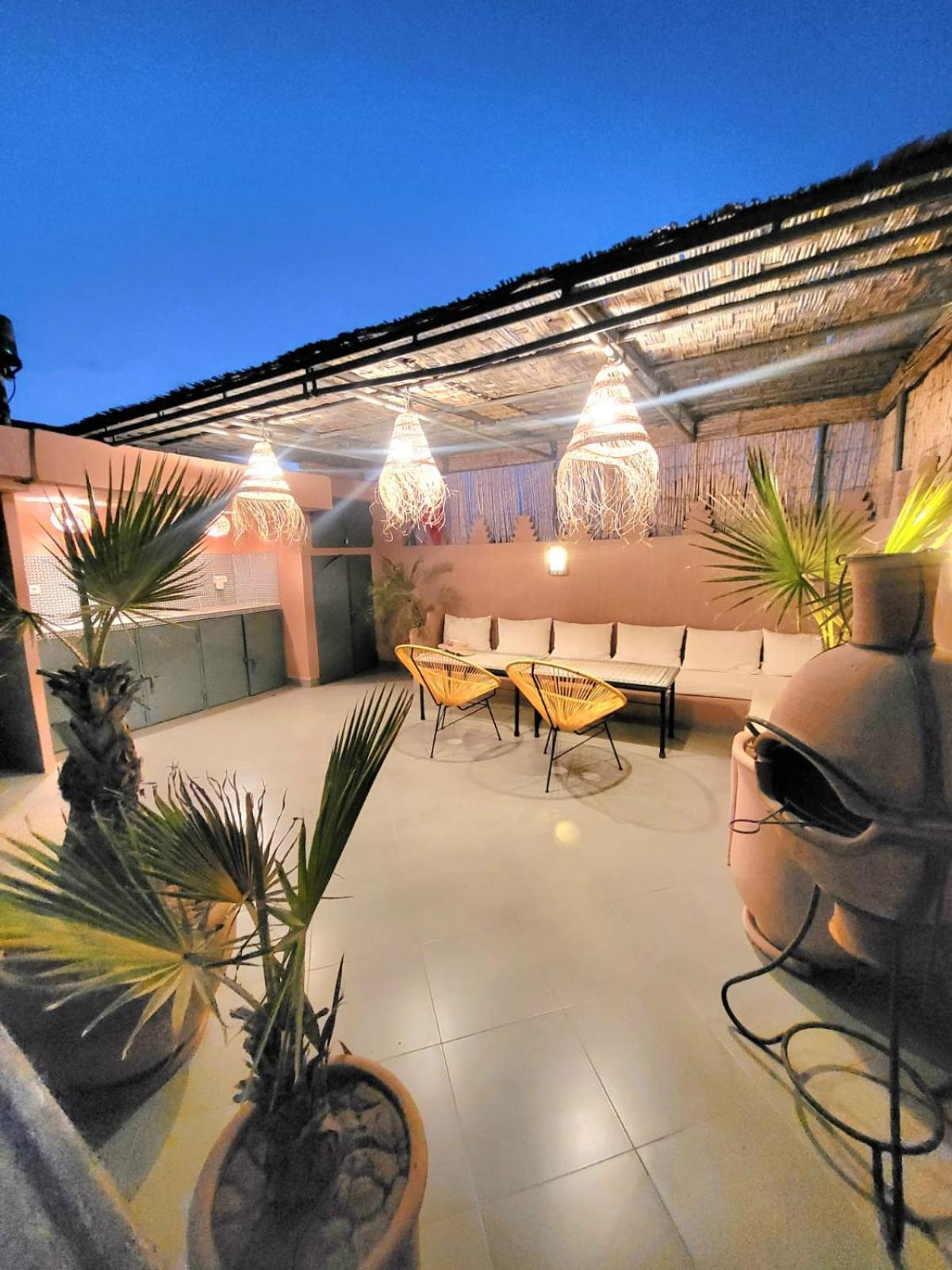 Riad Melilo Avec Piscine Chauffee Marrakesh Extérieur photo