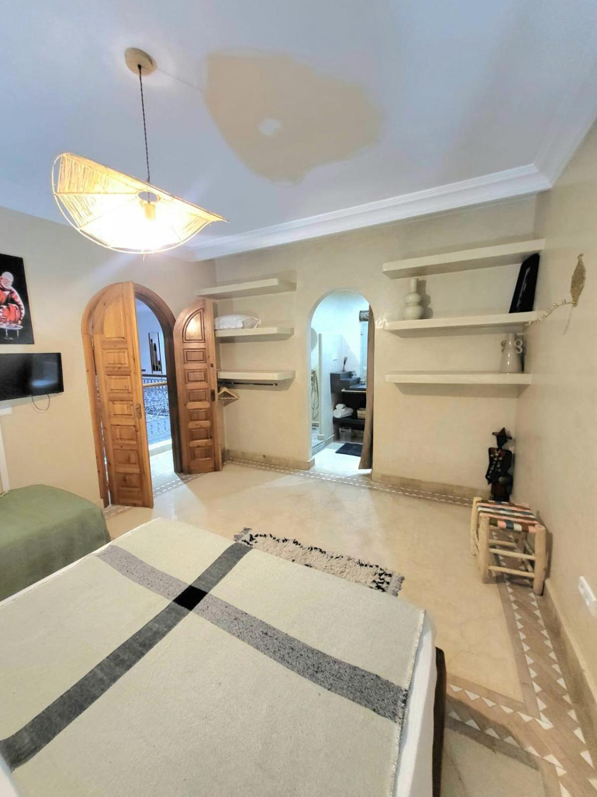 Riad Melilo Avec Piscine Chauffee Marrakesh Extérieur photo