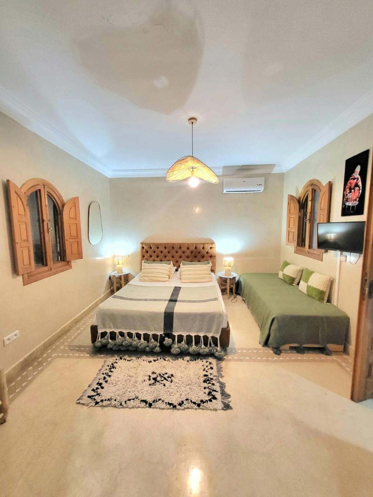 Riad Melilo Avec Piscine Chauffee Marrakesh Extérieur photo
