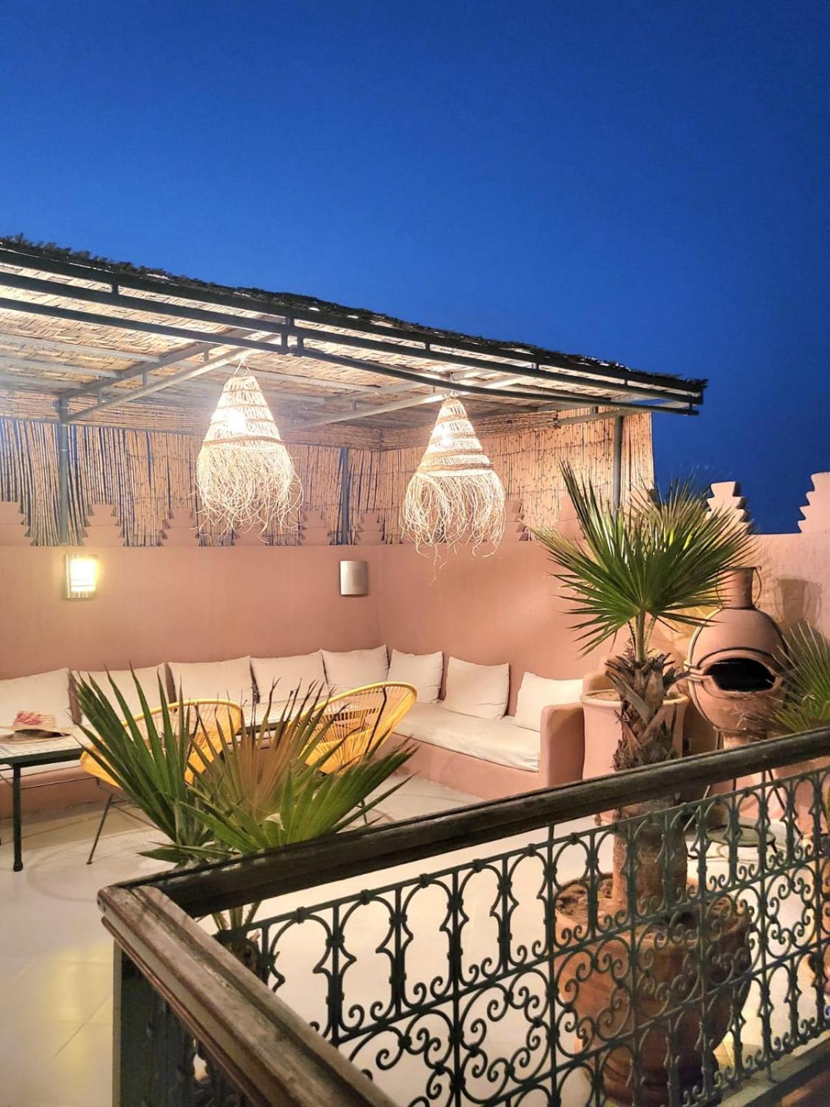 Riad Melilo Avec Piscine Chauffee Marrakesh Extérieur photo