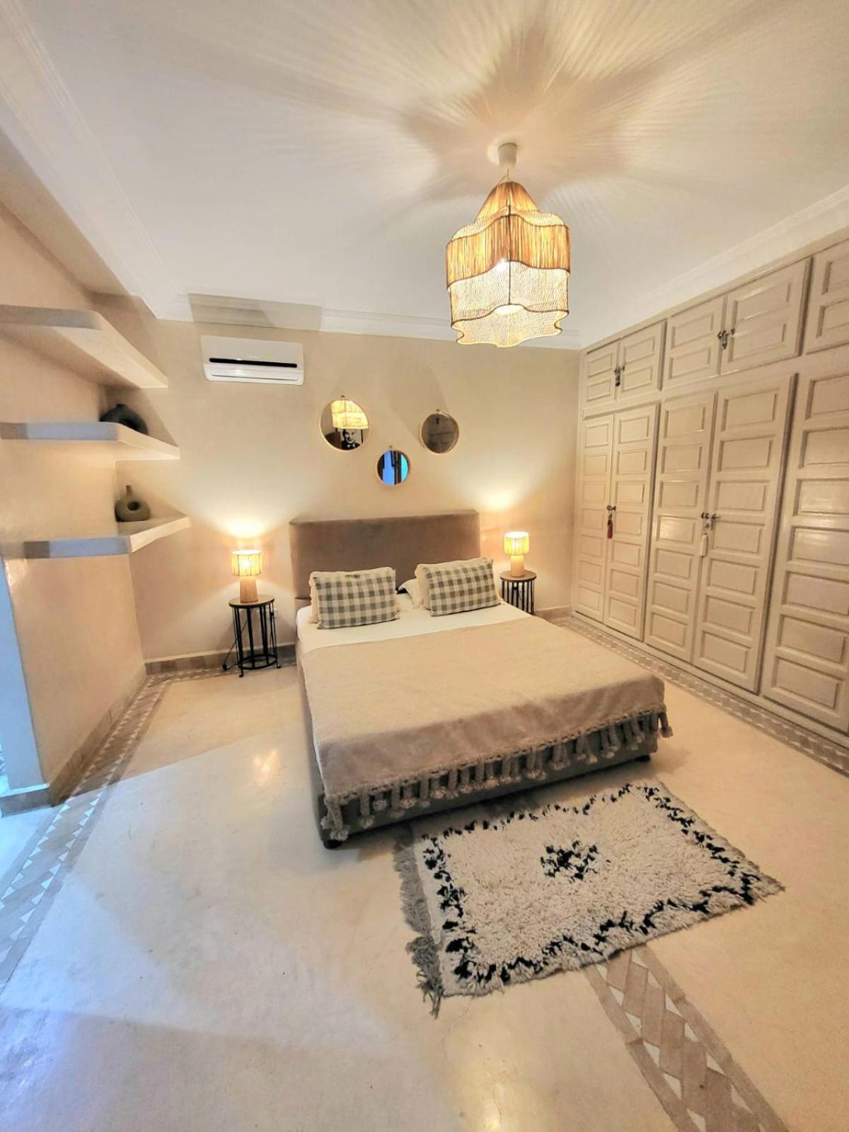Riad Melilo Avec Piscine Chauffee Marrakesh Extérieur photo