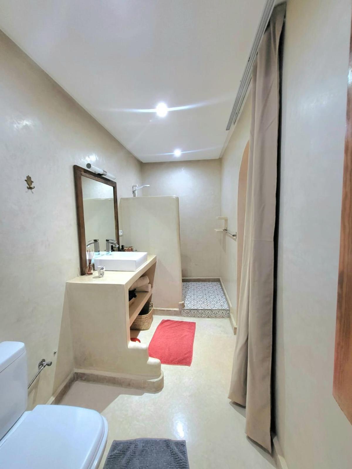 Riad Melilo Avec Piscine Chauffee Marrakesh Extérieur photo